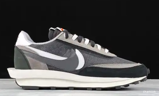 LD White BV0073-001 Waffle Anthracite Sacai Nike Black 0515